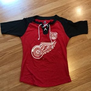 Detroit Red Wings fan shirt
